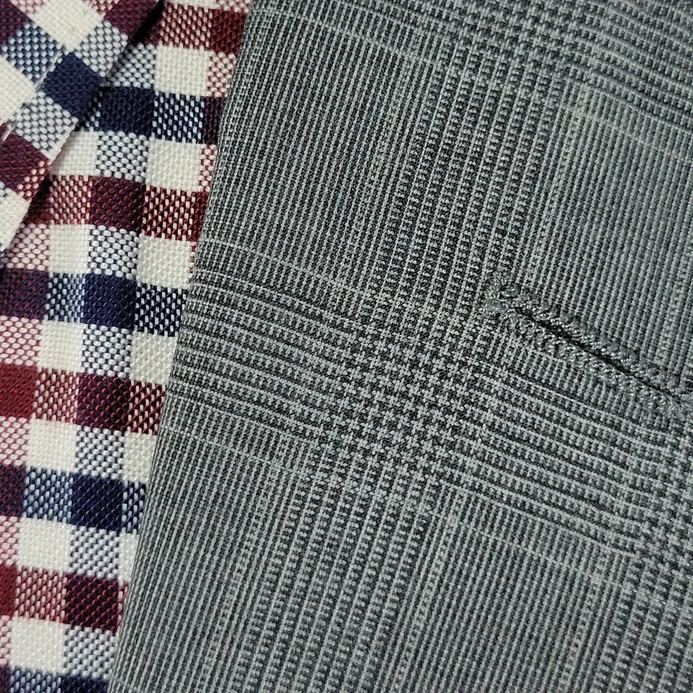 Hugo‎ Boss Men's Sport Coat Blazer Two Button Gray Glen Plaid Wool Size 42L